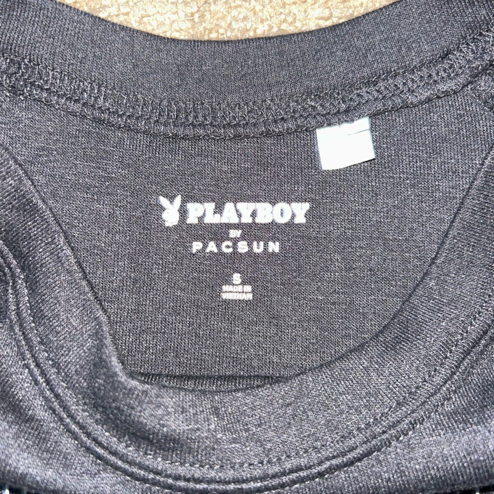 Cropped Top - Picture 3 of 3